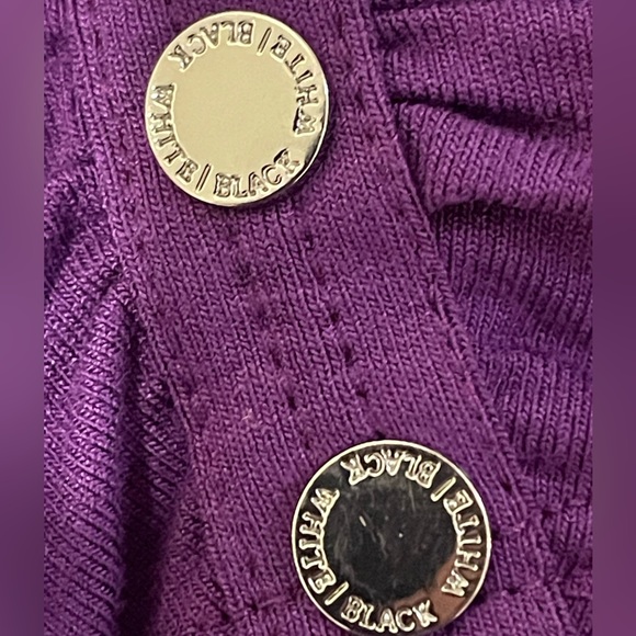 White House Black Market *New With Tags* Long Sleeve Top. Size M - Picture 3 of 7